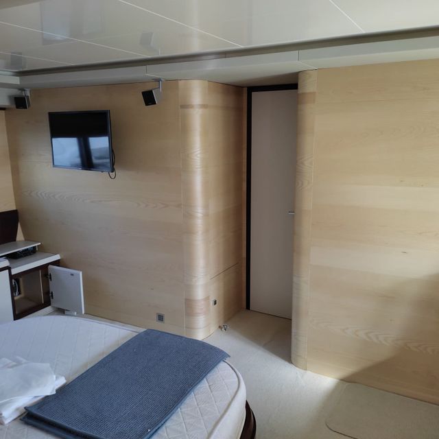 vista general del dormitorio del barco